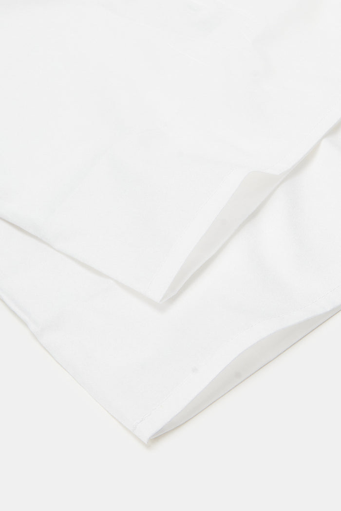 Redtag-White-Solid-Flat-Sheet-(Double-Size)-365,-Category:Flat-Sheets,-Colour:White,-Deals:New-In,-Filter:Home-Bedroom,-H1:HMW,-H2:BED,-H3:BLN,-H4:FLT,-HMW-BED-Flat-Sheets,-HMWBEDBLNFLT,-New-In-HMW-BED,-Non-Sale,-ProductType:Flat-Sheets-Double-Size,-Season:365,-Section:Homewares-Home-Bedroom-