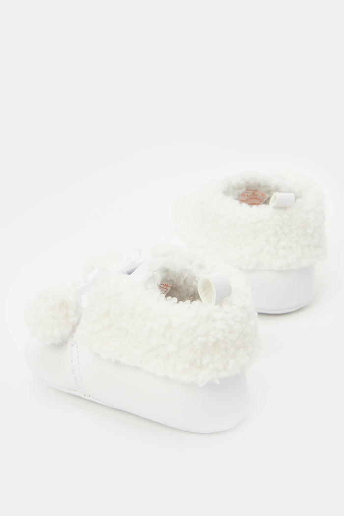 Redtag-White-Fur-Detail-Pram-Booties-Category:Boots,-Colour:White,-Deals:New-In,-Filter:Baby-Footwear-(0-to-18-Mths),-NBF-Boots,-New-In-NBF-FOO,-Non-Sale,-ProductType:Ankle-boots,-Section:Boys-(0-to-14Yrs),-W23B-Baby-0 to 18 Months