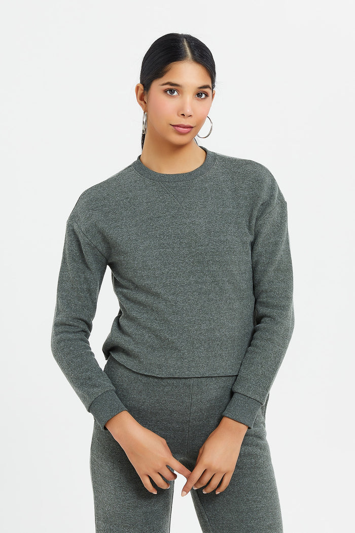 Redtag-Green-Brushed-Crew-Neck-Pullover-Category:Pullovers,-Colour:Green,-Deals:New-In,-Filter:Women's-Clothing,-H1:LWR,-H2:LAD,-H3:KNW,-H4:PUL,-LWRLADKNWPUL,-New-In-Women,-Non-Sale,-ProductType:Pullovers,-Season:W23B,-Section:Women,-TBL,-W23B,-Women-Pullovers-Women's-