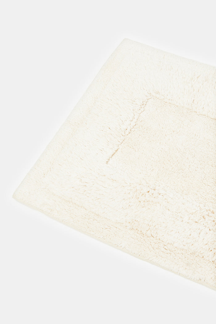 Redtag-Beige-Tufted-High-Pile-Bathmat-Category:Bathmats,-Colour:Beige,-Deals:New-In,-Filter:Home-Bathroom,-H1:HMW,-H2:BAC,-H3:BCE,-H4:BPM,-HMW-BAC-Bath-Accessories,-HMWBACBCEBPM,-New-In-HMW-BAC,-Non-Sale,-ProductType:Bathmat-Singles,-S24A,-Section:Homewares-Home-Bathroom-