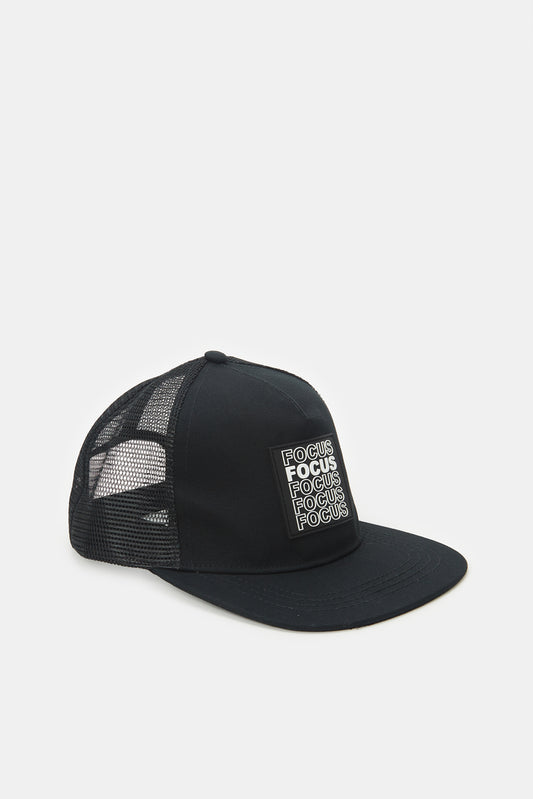 قبعة بطبعة باللون الأسود للرجال 