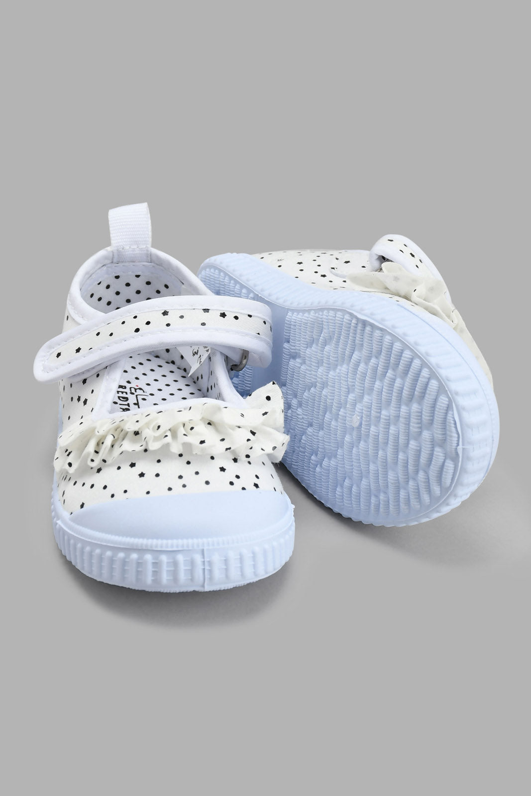 Infant 2025 white pumps