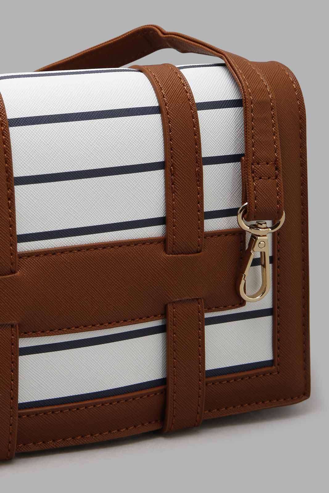 Color: Brown, White, Category: Crossbody-Bag