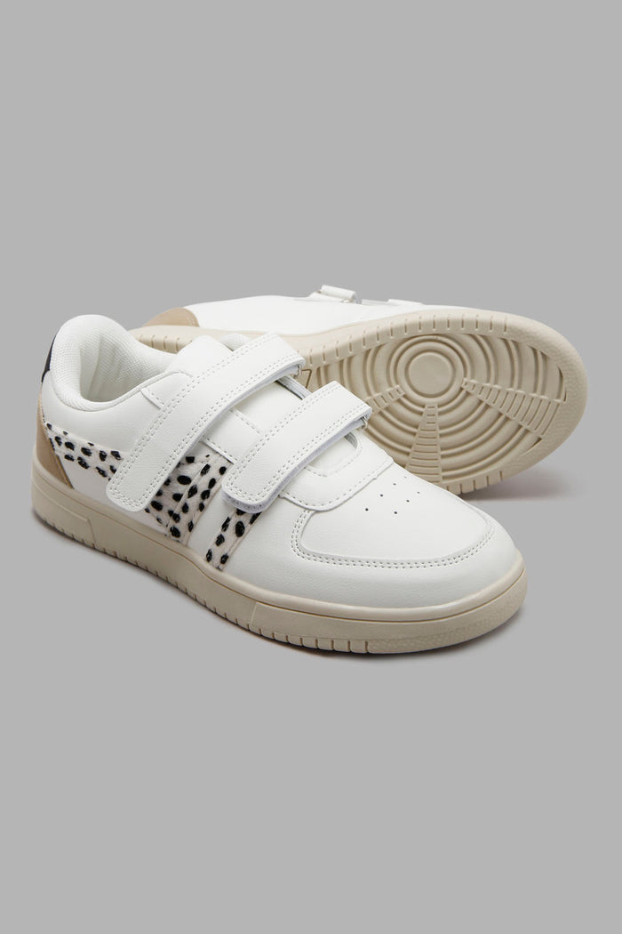 Redtag-White-Velcro-Sneaker-Category:Trainers,-Colour:White,-Deals:New-In,-Filter:Girls-Footwear-(5-to-14-Yrs),-GSR-Trainers,-NDAY,-New-In-GSR-FOO,-Non-Sale,-Section:Girls-(0-to-14Yrs),-W22B-Senior-Girls-5 to 14 Years