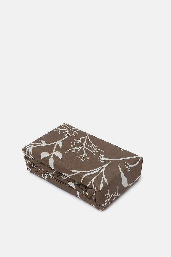 Redtag-Brown-Printed-Fitted-Sheet-(Double-Size)-365,-Category:Fitted-Sheets,-Colour:Brown,-Deals:2-FOR-37,-Deals:New-In,-Dept:Home,-Filter:Home-Bedroom,-HMW-BED-Fitted-Sheets,-New-In-HMW-BED,-Non-Sale,-Section:Homewares-Home-Bedroom-