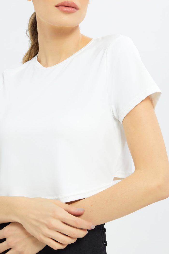 Redtag-Women-White-Top-Category:T-Shirts,-Colour:White,-Deals:New-In,-Dept:Ladieswear,-Filter:Women's-Clothing,-H1:LWR,-H2:LDC,-H3:TSH,-H4:CAT,-LDC,-LDC-T-Shirts,-New-In-LDC-APL,-Non-Sale,-S23C,-Season:S23C,-Section:Women-Women's-