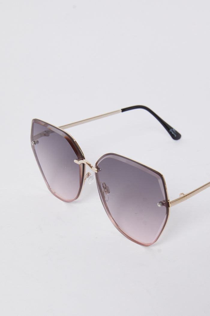 Redtag-Oversized-Sunglasses-Category:Sunglasses,-Colour:Assorted,-Deals:New-In,-Dept:Ladieswear,-Filter:Women's-Accessories,-New-In,-New-In-Women-ACC,-Non-Sale,-S23A,-Section:Women,-Women-Sunglasses-Women-