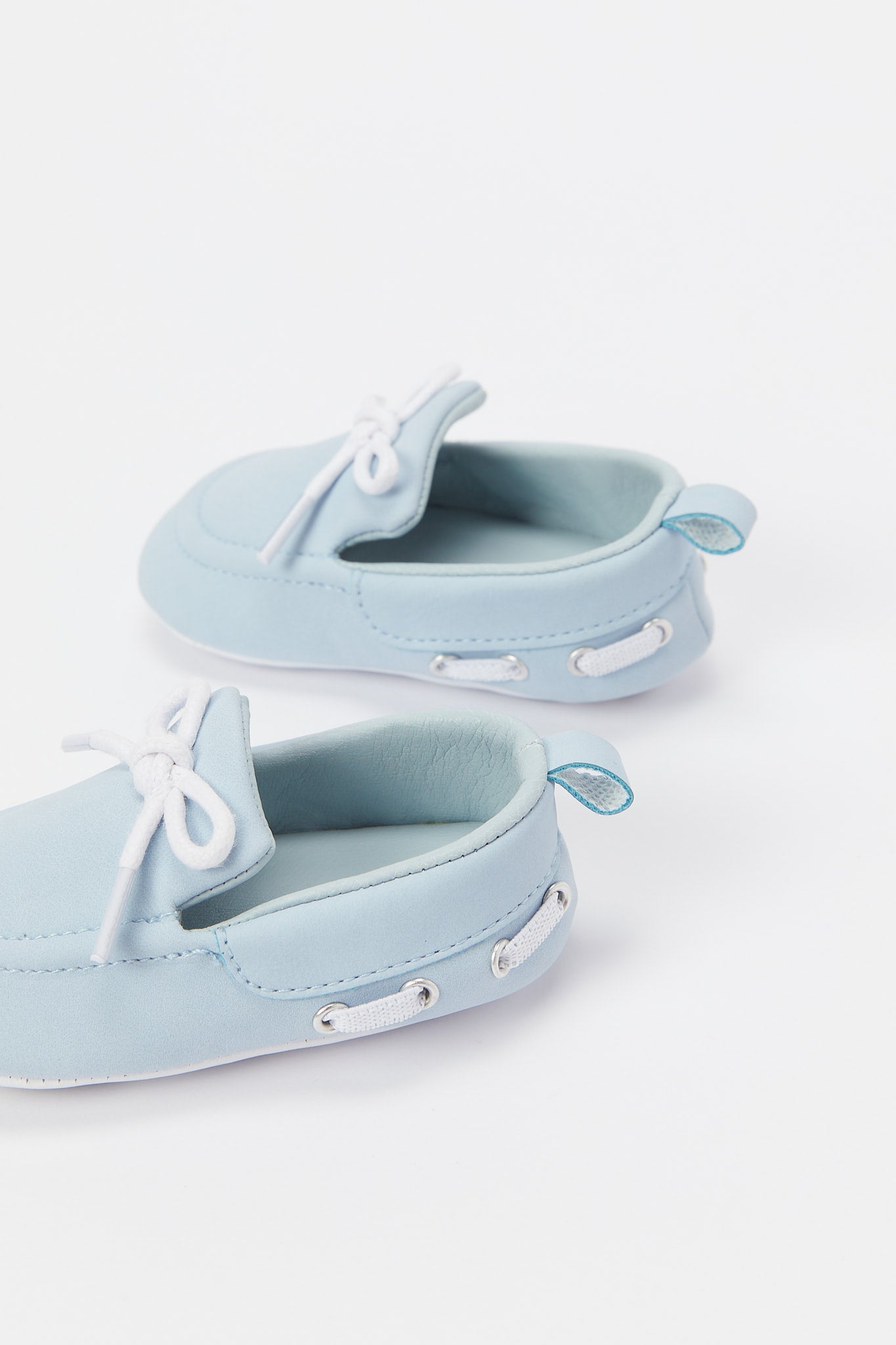 Baby blue best sale pram shoes