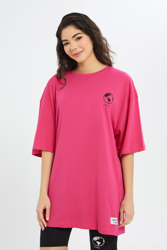 Redtag-Women-Fuschia-Oversized-Tee-Category:T-Shirts,-Colour:Fuchsia,-Deals:New-In,-Filter:Women's-Clothing,-H1:LWR,-H2:LAD,-H3:SPW,-H4:ATS,-New-In-Women-APL,-Non-Sale,-RMD,-S23B,-Season:S23B,-Section:Women,-Sustainable,-Women-T-Shirts-Women's-