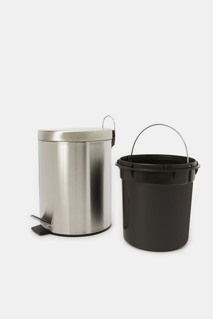 Redtag-Silver-Pedal-Bin-(5Lt.)-Category:Waste-Bins,-Colour:Silver,-Deals:New-In,-Filter:Home-Bathroom,-H1:HMW,-H2:BAC,-H3:BCE,-H4:BAC,-HMW-BAC-Bath-Accessories,-HMWBACBCEBAC,-New-In-HMW-BAC,-Non-Sale,-ProductType:Waste-Bins,-Promo:PILLAR,-S23C,-Season:S23C,-Section:Homewares,-Style:PEDAL-BIN-Home-Bathroom-