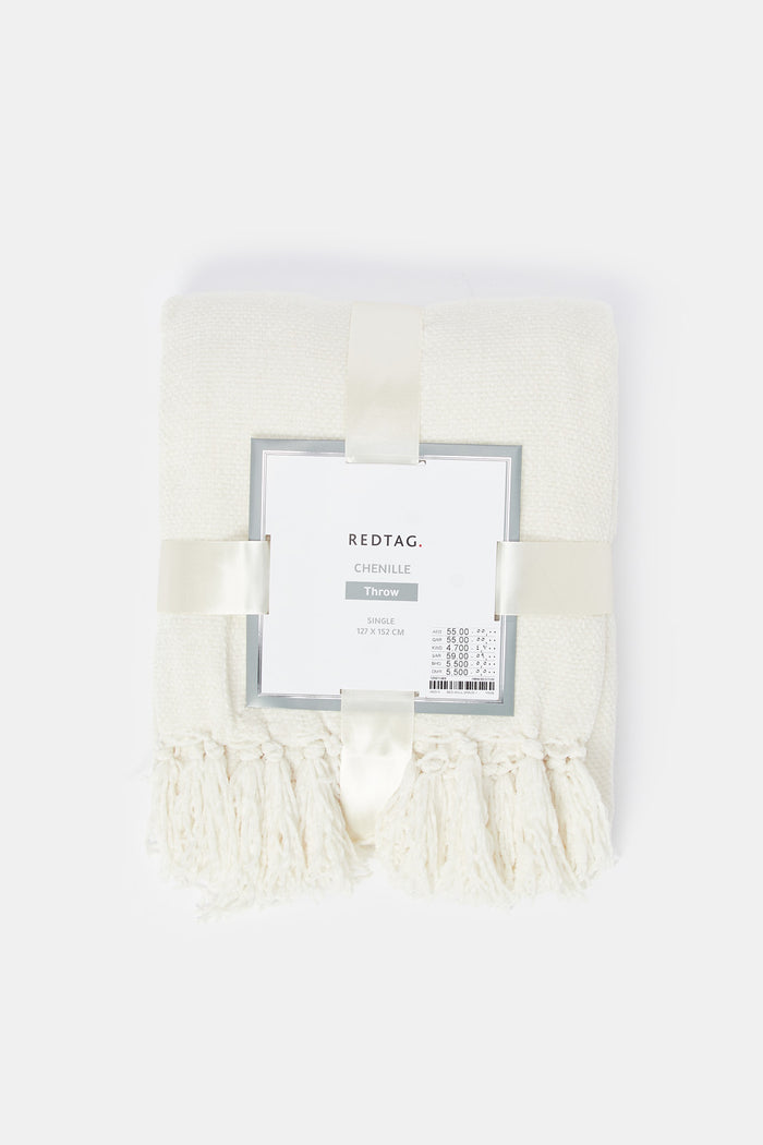 Redtag-Ivory-Solid-Throw-With-Fringe-Category:Throws,-Colour:Ivory,-Deals:New-In,-Filter:Home-Bedroom,-H1:HMW,-H2:BED,-H3:BEC,-H4:THR,-HMW-BED-Throws,-HMWBEDBECTHR,-New-In-HMW-BED,-Non-Sale,-ProductType:Throws,-S23C,-Season:S23C,-Section:Homewares-Home-Bedroom-