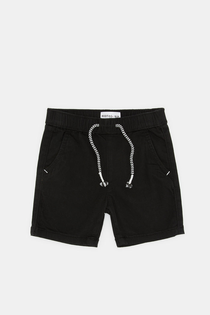 Infant top black shorts
